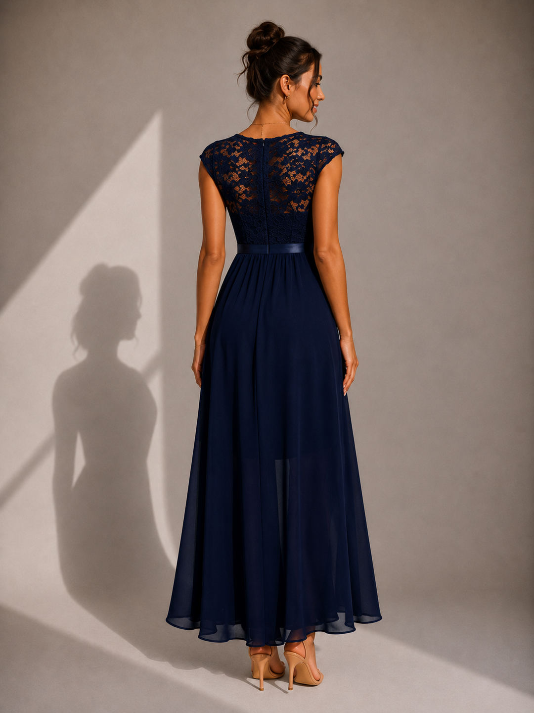Lace Bodice Maxi sukienka